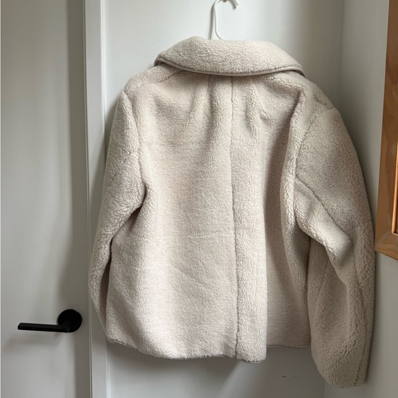 COS NWT Sherpa jacket - Picture 3 of 3